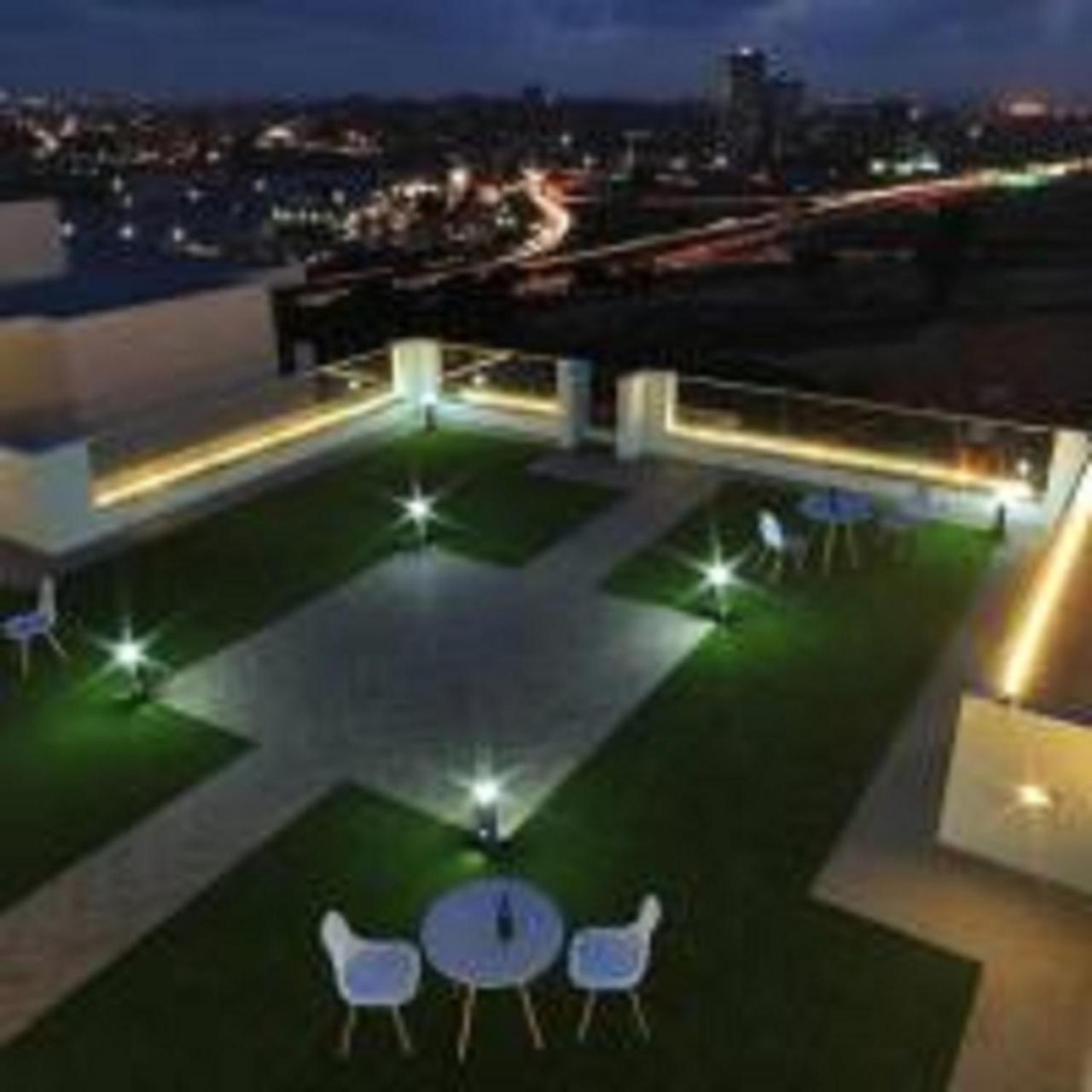 Doc'S Suite อักกรา ภายนอก รูปภาพ